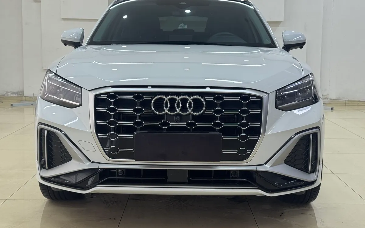 Audi Q2 из нашего каталога: по каждой машине есть фото, видео и расчёт под ключ до оплаты